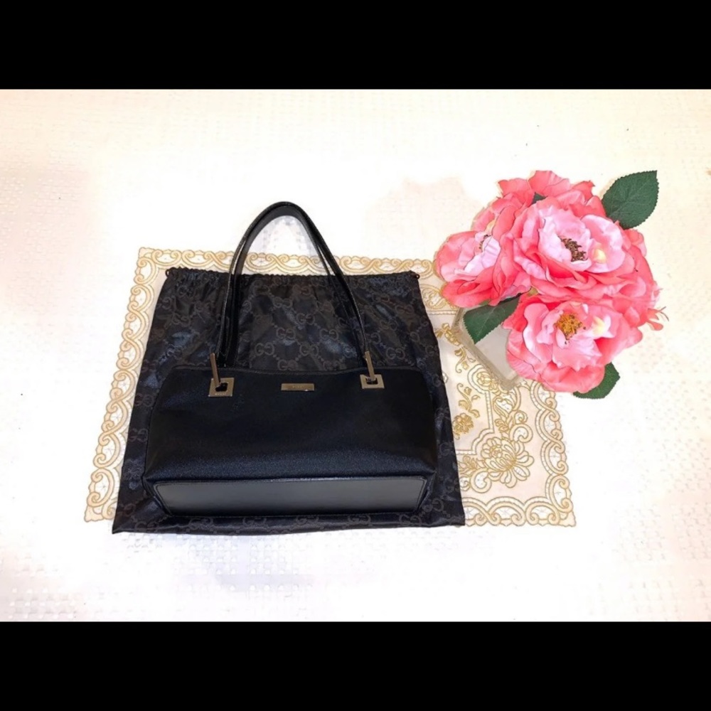 AUTHENTIC RARE GUCCI BAG - Picture 3 of 8